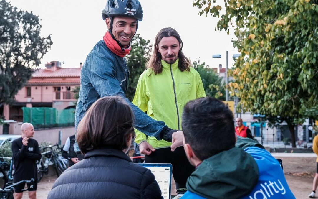 Vuelta de Iguality: Ενωμένοι για την Ευαισθητοποίηση για την Ψυχική Υγεία και την Υποστήριξη της Κοινότητας