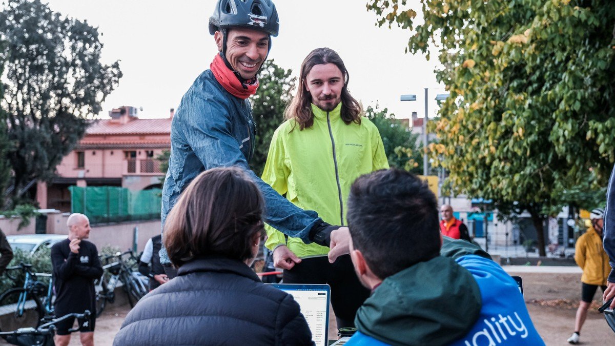 Vuelta de Iguality: Uniting for Mental Health Awareness and Community Support